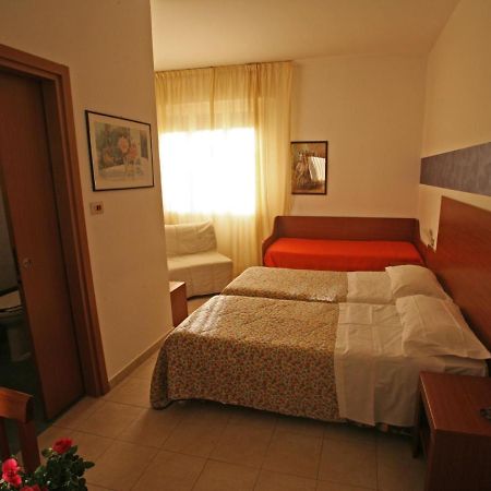 Boni Room And Breakfast Molinella Exterior foto